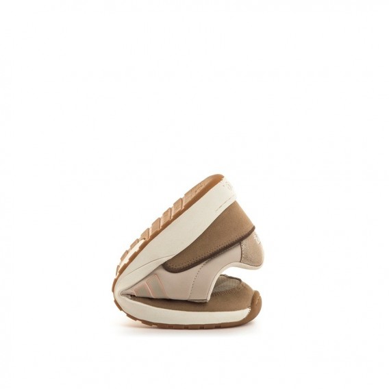 SNEAKER BLUCHER